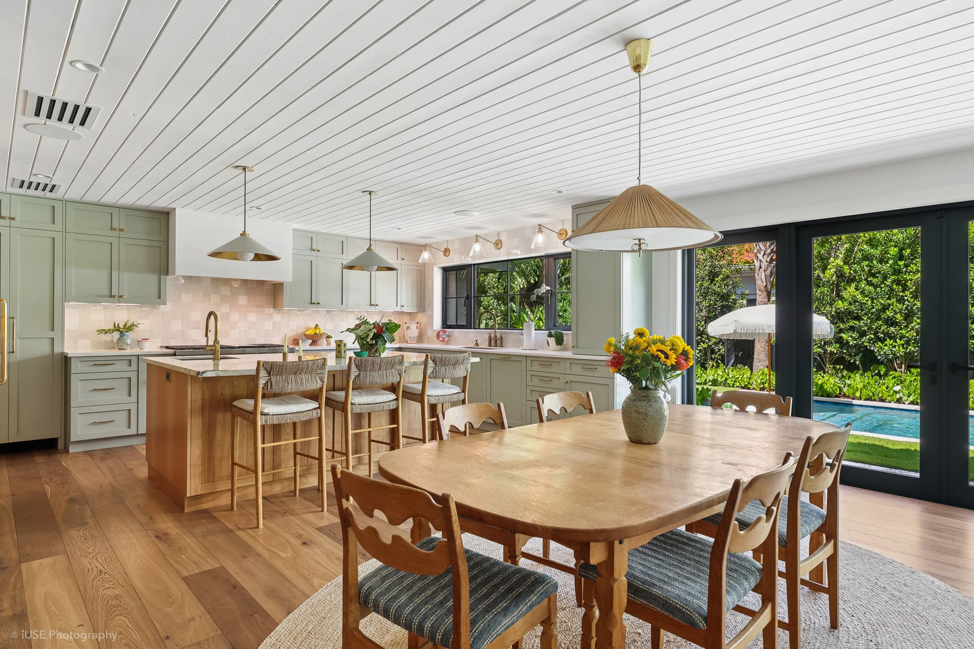 Color Outside the Lines, a Coconut Grove renovation by Debowsky Design Group